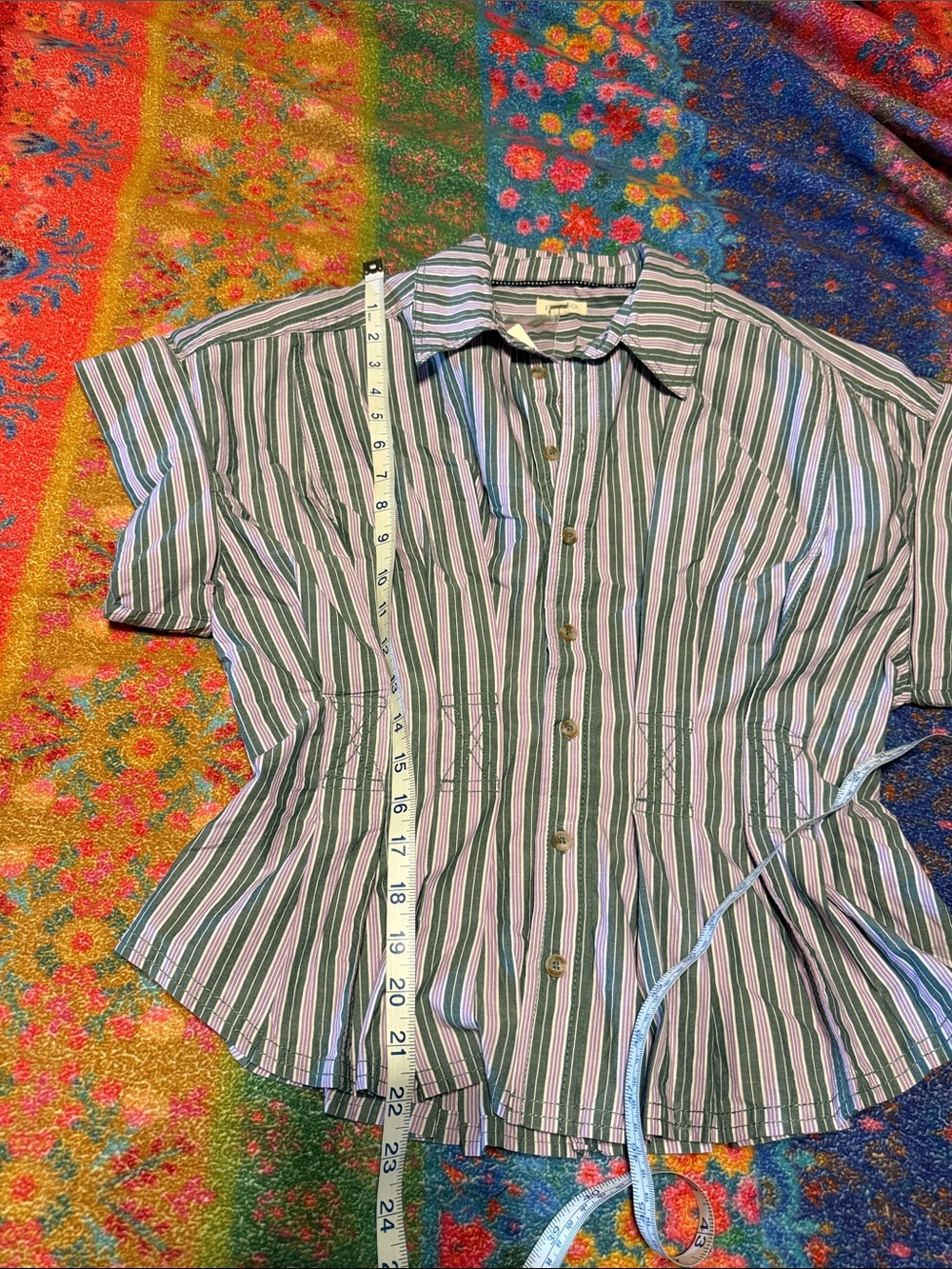 Bobbie Short Sleeve Fitted Waist Blouse by Pilcro - Picture 8 of 9